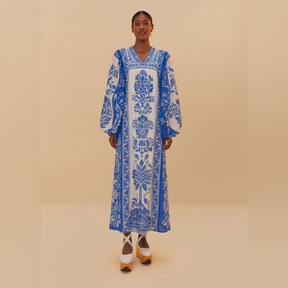 Farm Rio Off-White Delicate Tapestry Long Sleeve Maxi Dress